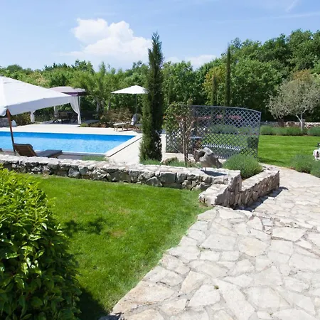 House In The Olive Grove By Guide Vila *