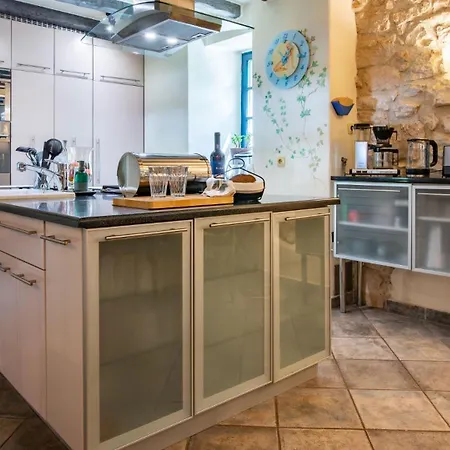 House In The Olive Grove By Guide Vila *